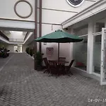 Incast Hostel