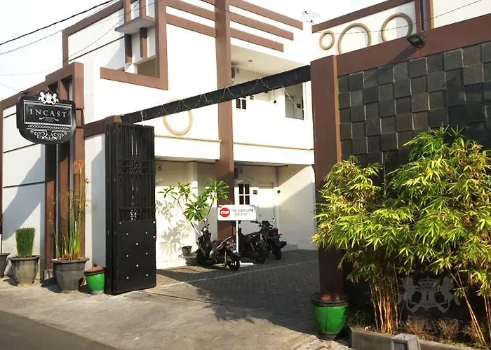 Incast Hostel